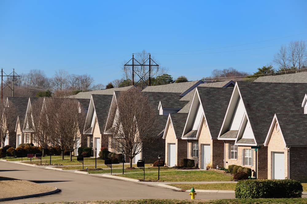 Row of houses in a Bartlett, TN neighborhood